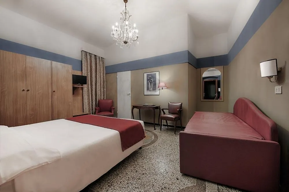 Hotel Italia E Lido Rapallo 3*,